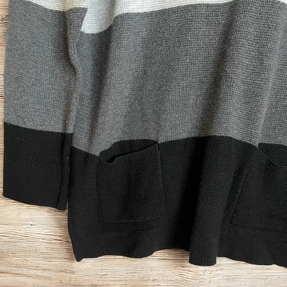 Vince Camuto Sweater Womens Large Long Sleeve Gray Black Cream with Pockets - Picture 3 of 8